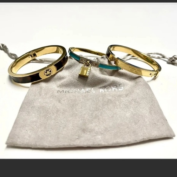 Stunningly pretty Michael Kors bracelets. - Picture 3 of 15